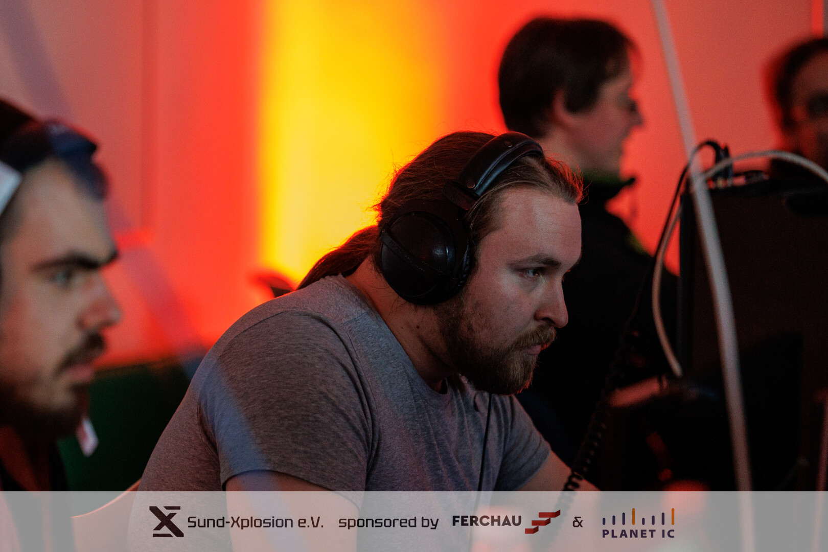 SX-LAN27_Banner50-17.jpg