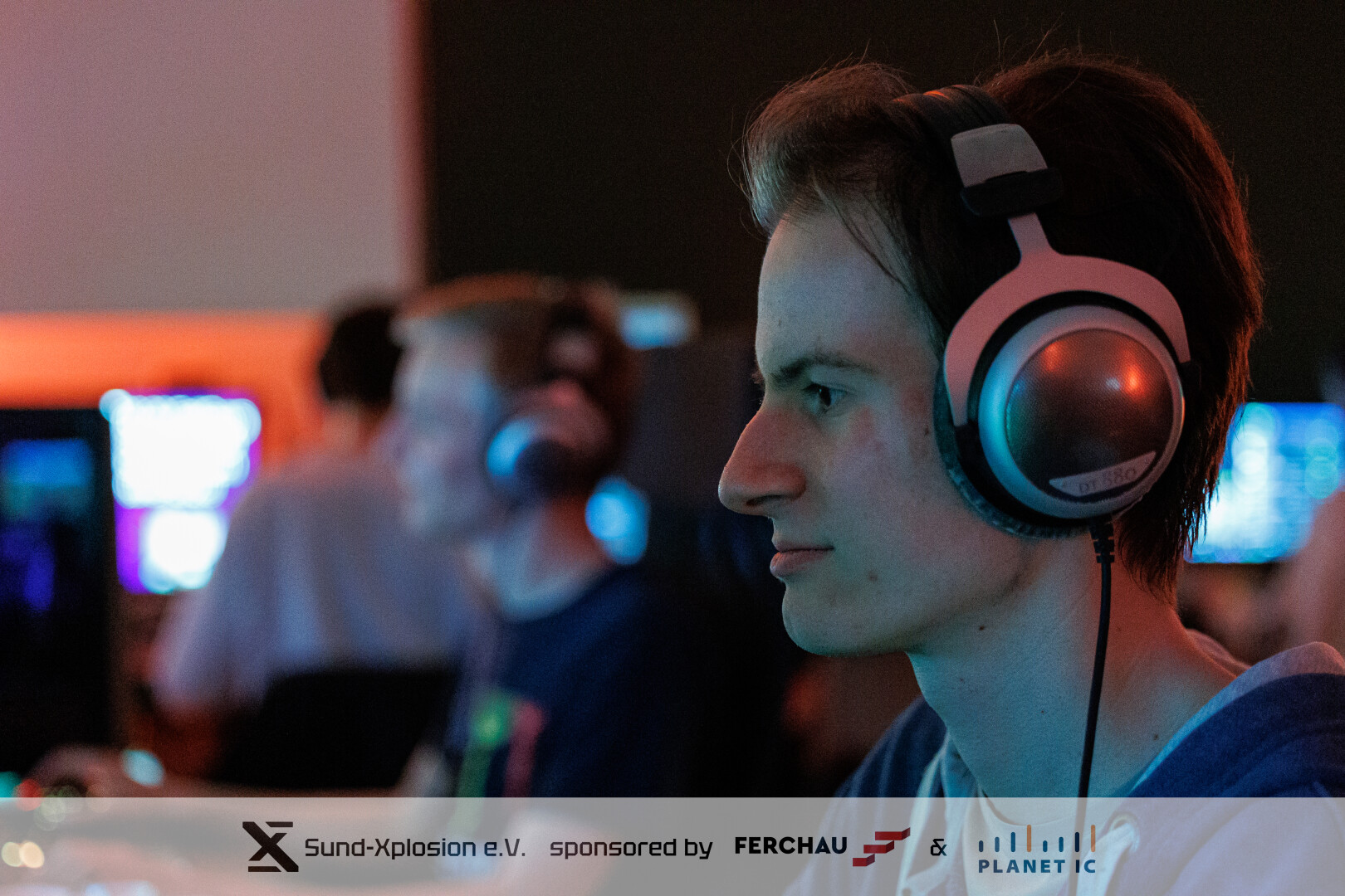 SX-LAN27_Banner50-23.jpg