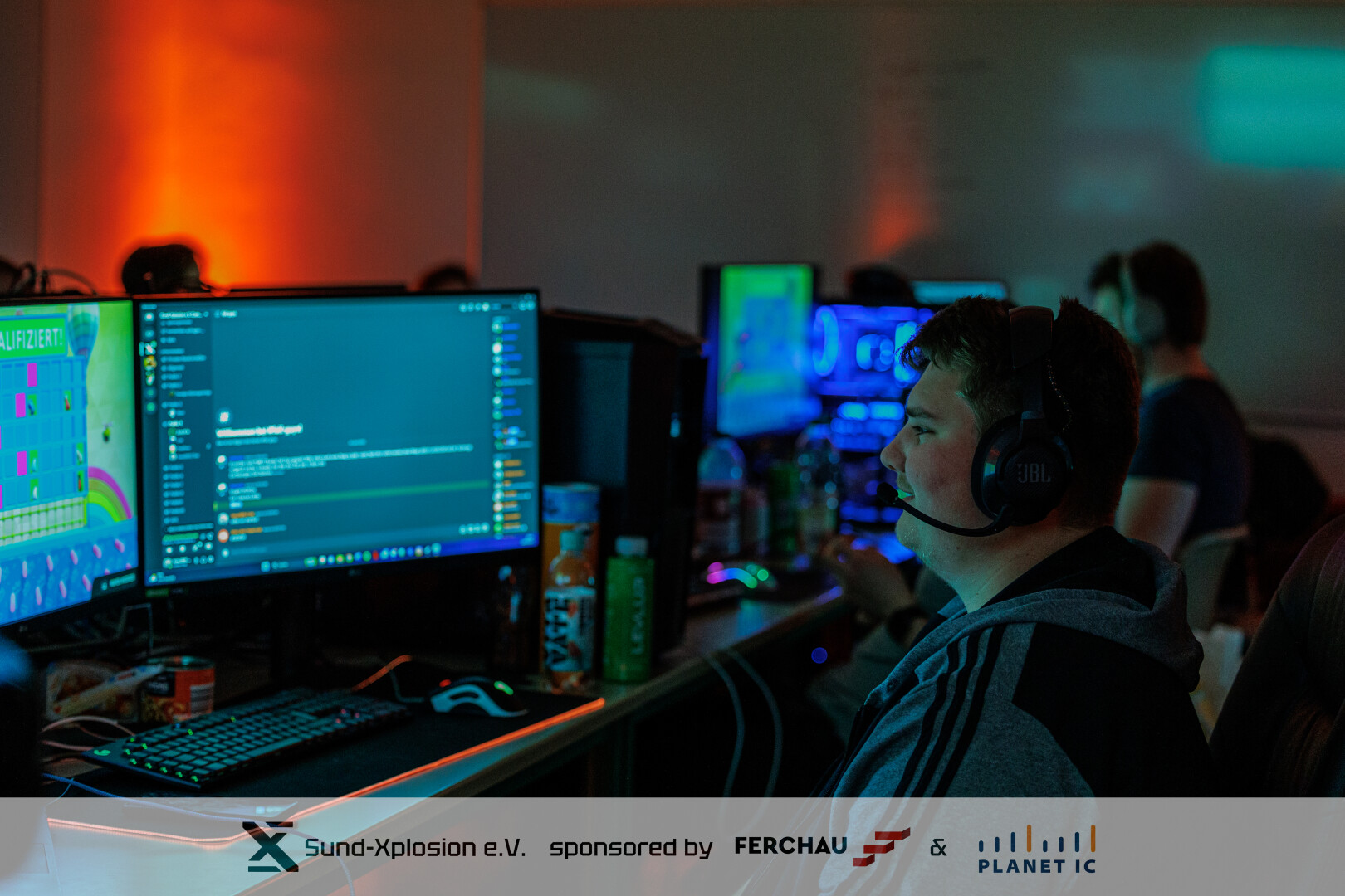 SX-LAN27_Banner50-27.jpg