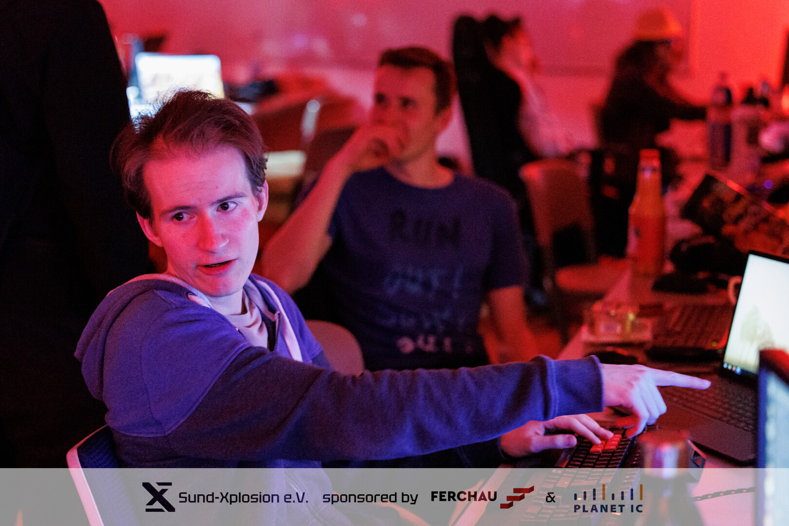 SX-LAN27_Banner50-33.jpg