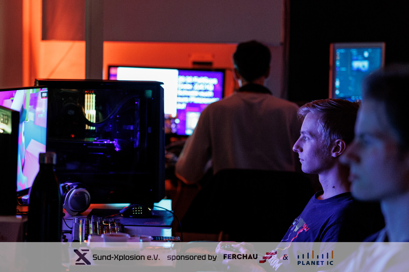 SX-LAN27_Banner50-34.jpg