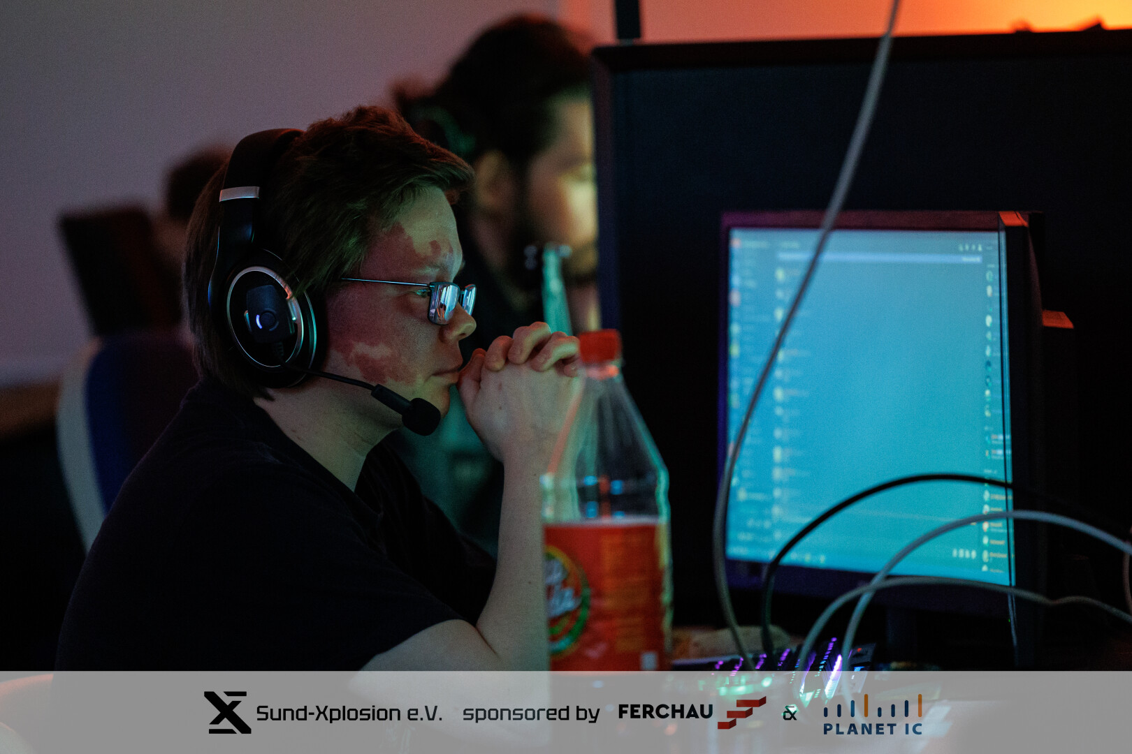 SX-LAN27_Banner50-46.jpg